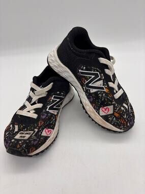 Baby New Balance Fresh Foam Arishi v2 sneakers size 6